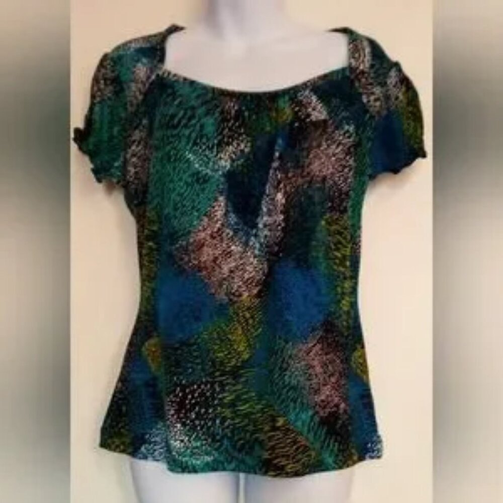 East 5th Green Flutter Sleeve Fitted Blouse